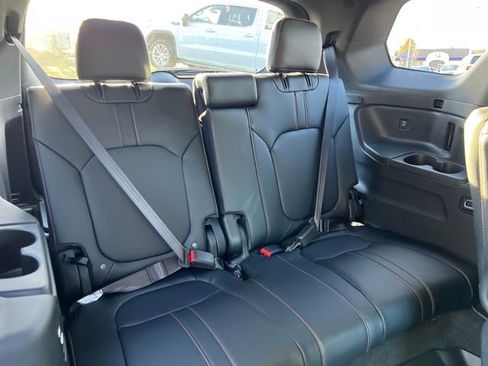 New 2025 Honda Pilot TrailSport image 12