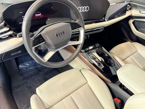 Used 2025 Audi A5 2.0T Prestige w/ 19" Wheel Package AWD/4WD image 9