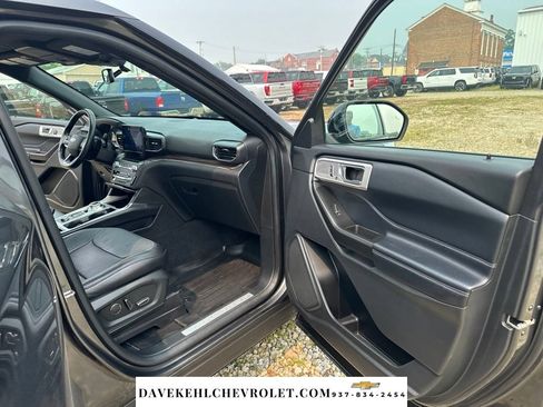 Used 2020 Ford Explorer Limited AWD/4WD image 26