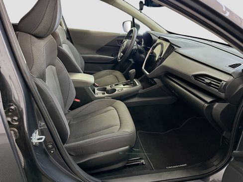 Used 2024 Subaru Crosstrek 2.0i Premium image 32