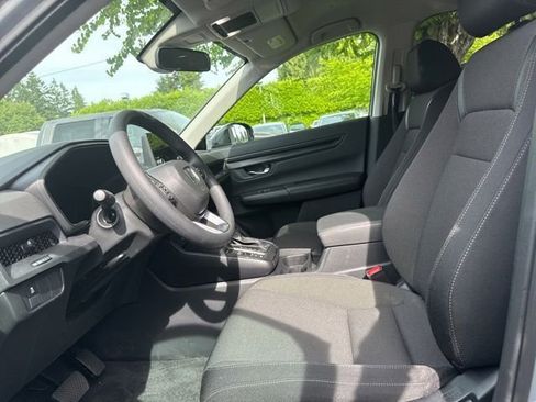 Used 2025 Honda CR-V LX image 5