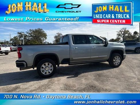 Used 2024 Chevrolet Silverado 3500 High Country w/ High Country Premium Package image 14