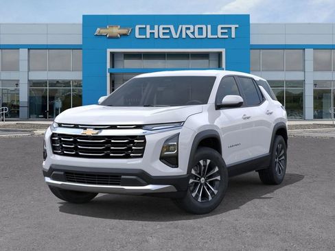 New 2026 Chevrolet Equinox LT w/ Convenience Package II image 11