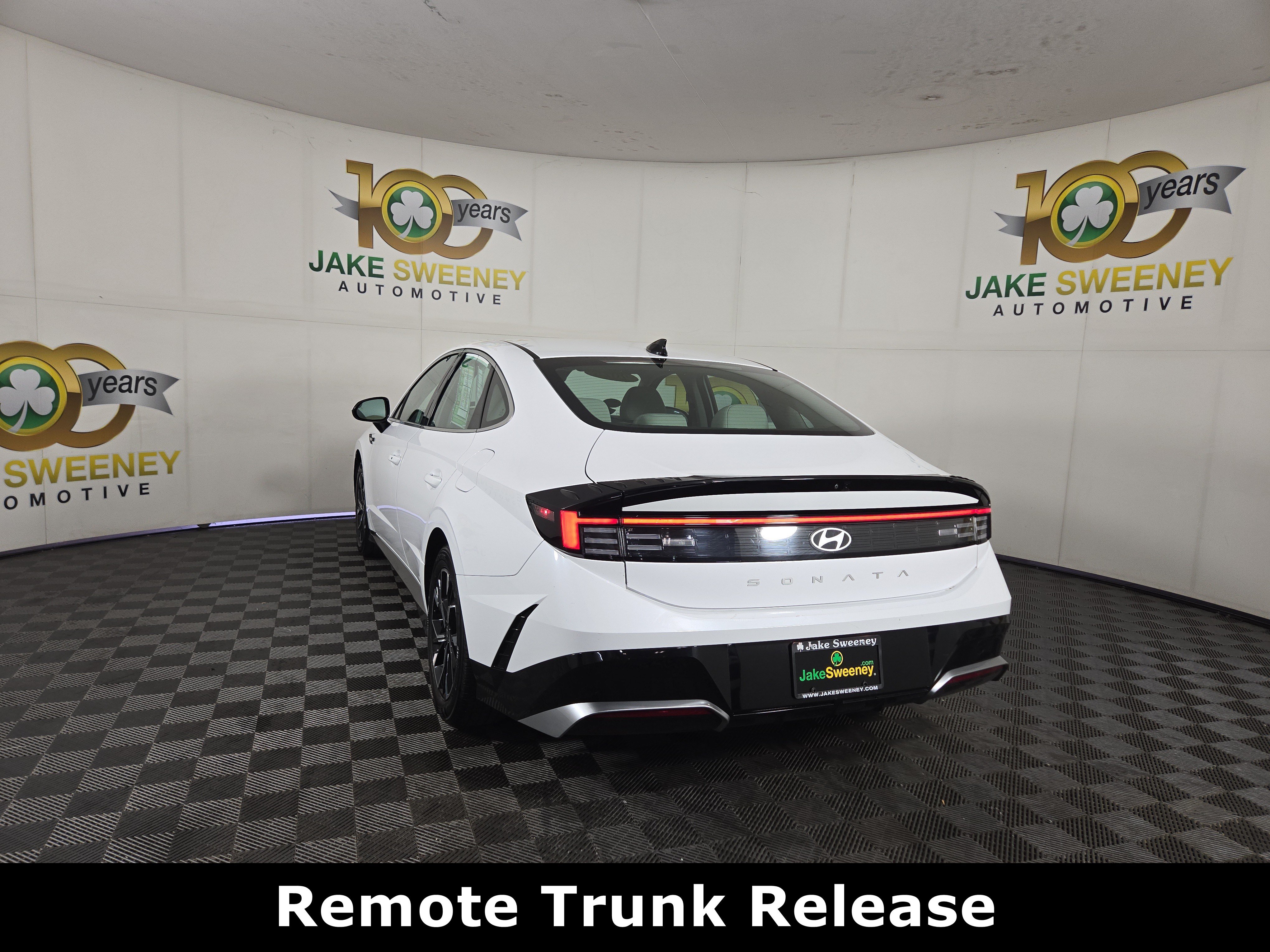 Used 2025 Hyundai Sonata SEL FWD image 6