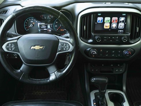 Used 2018 Chevrolet Colorado LT w/ Luxury Package, Chrome AWD/4WD image 17