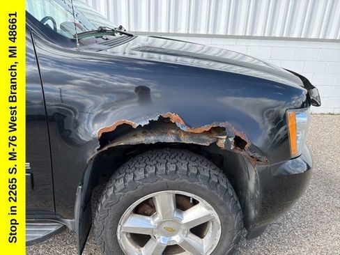 Used 2013 Chevrolet Avalanche LT AWD/4WD image 37