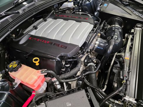 Used 2020 Chevrolet Camaro SS RWD image 41