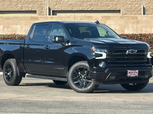 Certified 2025 Chevrolet Silverado 1500 High Country w/ Midnight Edition image 2