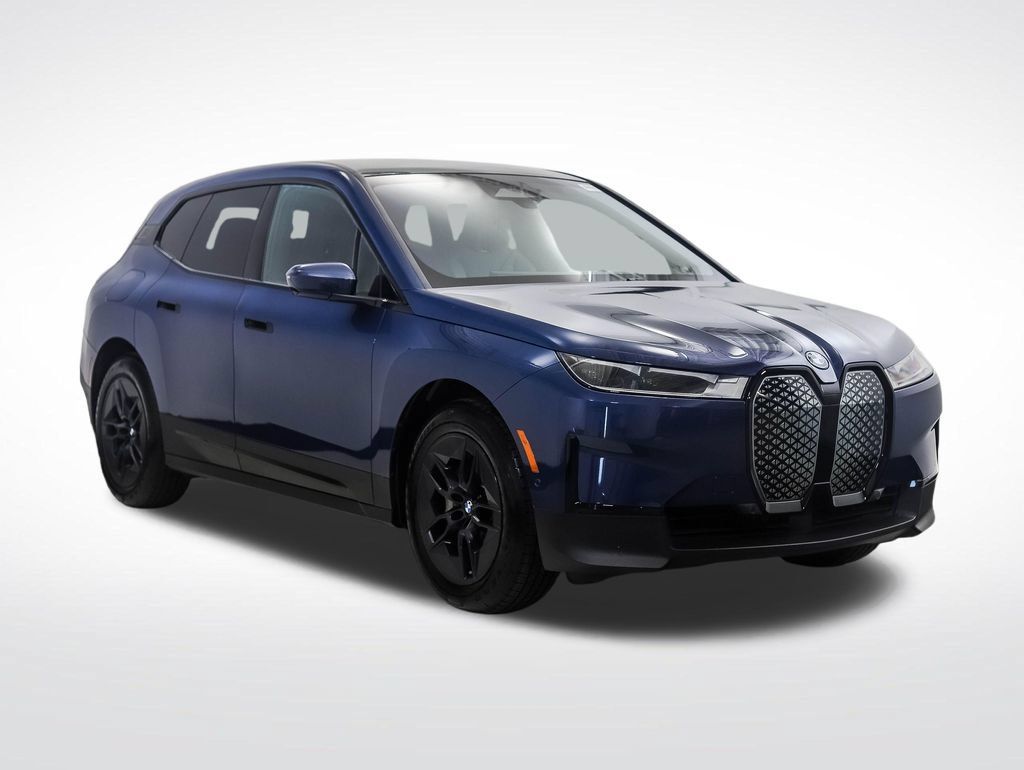 Certified 2024 BMW iX xDrive50 AWD/4WD image 7