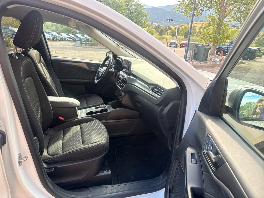 Used 2023 Ford Escape Active AWD/4WD image 24