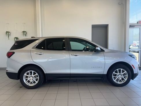 Used 2022 Chevrolet Equinox LT AWD/4WD image 33