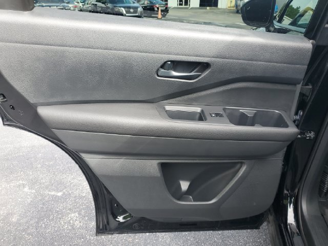 Certified 2025 Nissan Pathfinder Rock Creek AWD/4WD image 7