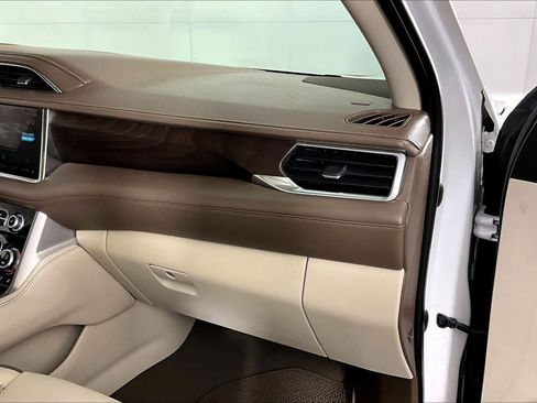 Certified 2023 GMC Yukon XL Denali image 17