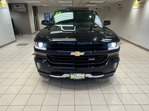 Used 2018 Chevrolet Silverado 1500 LT w/ All Star Edition AWD/4WD image 19