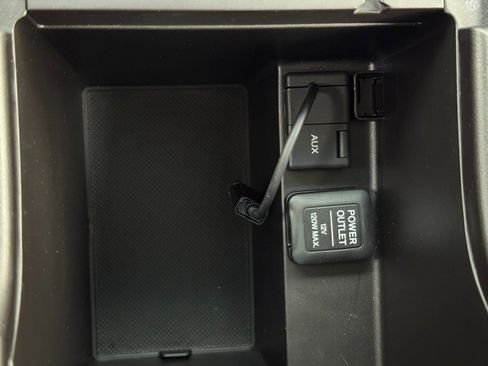 Used 2012 Acura TL SH-AWD image 30