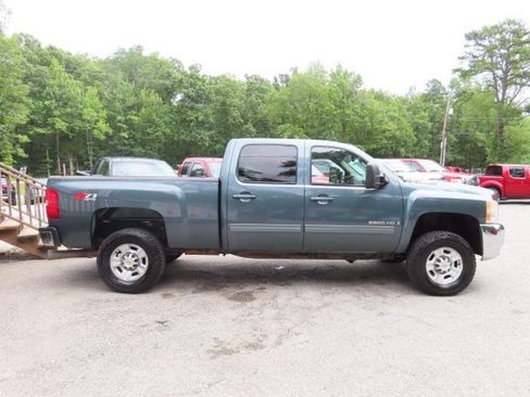 Used 2009 Chevrolet Silverado 2500 LTZ w/ Safety Package AWD/4WD image 6