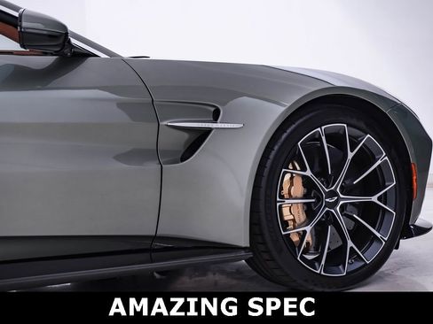 Used 2026 Aston Martin V8 Vantage Roadster image 7