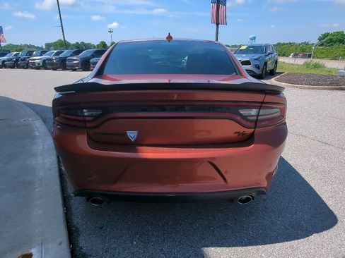 Used 2023 Dodge Charger R/T w/ Blacktop Package RWD image 31