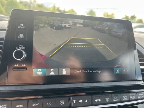 Used 2026 Honda Odyssey Sport-L image 19