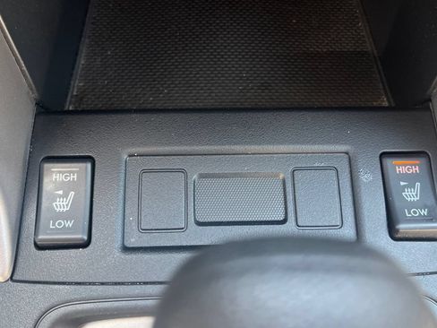 Used 2016 Subaru Forester 2.5i Premium AWD/4WD image 18