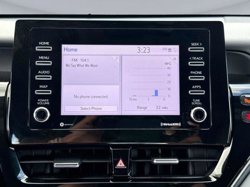 Used 2024 Toyota Camry SE FWD image 21