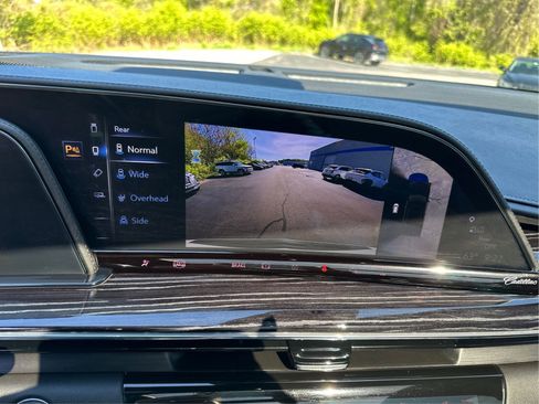 Certified 2023 Cadillac Escalade Sport AWD/4WD image 16