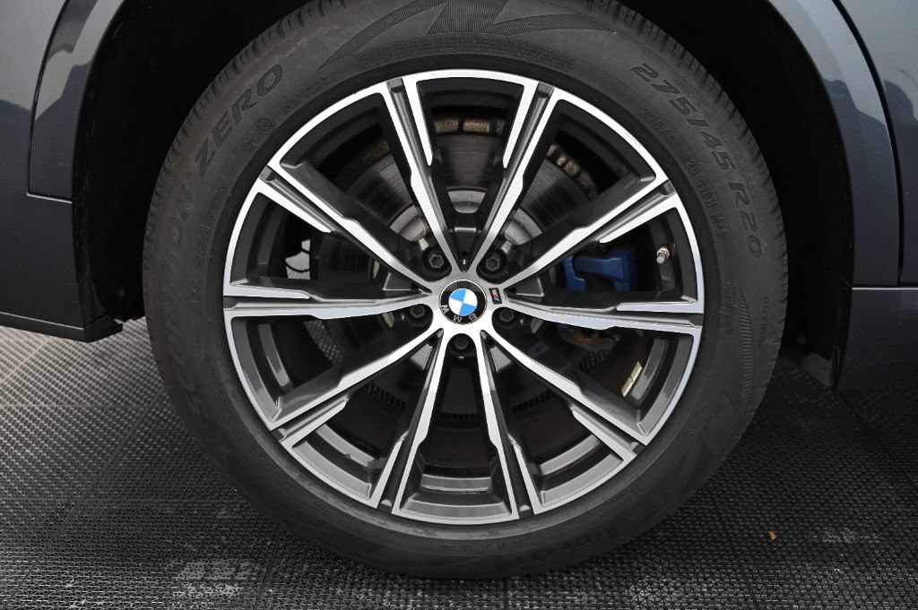 Used 2020 BMW X5 M50i w/ Premium Package AWD/4WD image 49