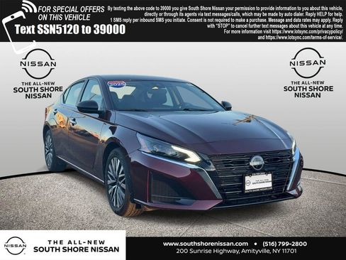 Used 2025 Nissan Altima 2.5 SV image 1