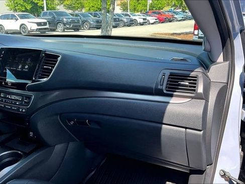 Used 2022 Honda Pilot Special Edition image 21