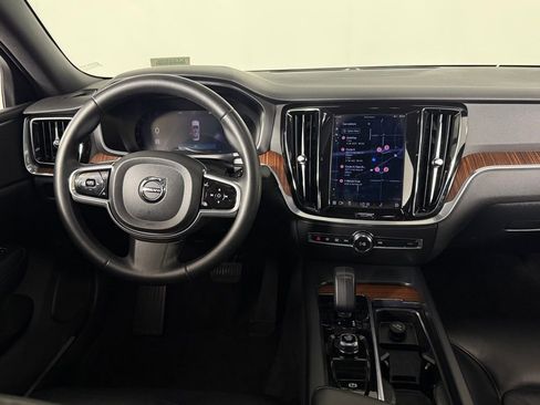 Used 2023 Volvo S60 B5 Plus w/ Climate Package AWD/4WD image 12