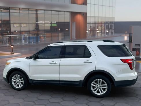Used 2013 Ford Explorer XLT FWD image 5