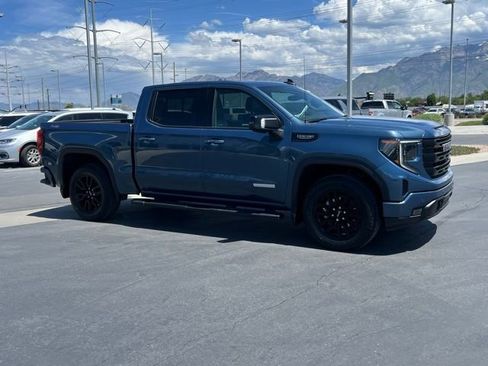 Certified 2024 GMC Sierra 1500 Elevation w/ Elevation Premium Package AWD/4WD image 9