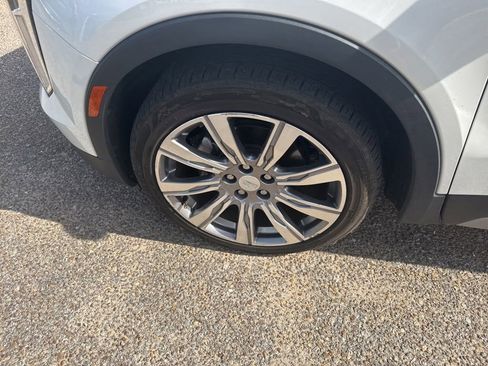 Used 2019 Cadillac XT4 Premium Luxury w/ Driver Assist Package FWD image 24