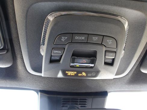 Used 2024 Toyota Corolla SE w/ SE Package AWD/4WD image 20
