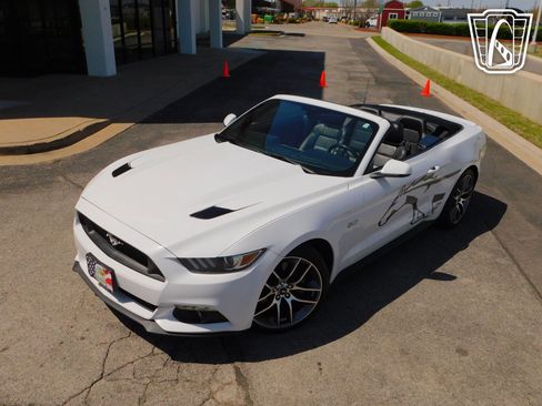 Used 2015 Ford Mustang GT Premium w/ Equipment Group 401A image 8