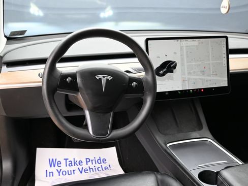 Used 2023 Tesla Model 3 Standard Range RWD image 36