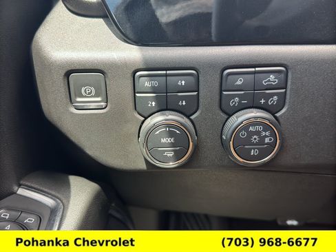 Certified 2024 Chevrolet Silverado 1500 RST w/ Convenience Package II AWD/4WD image 18