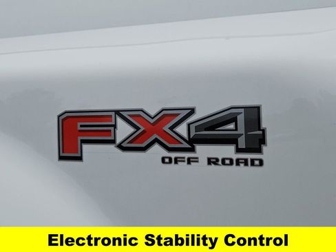 New 2026 Ford F350 XLT w/ XLT Premium Package AWD/4WD image 8