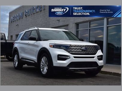 Used 2022 Ford Explorer Limited w/ Limited Technology Package