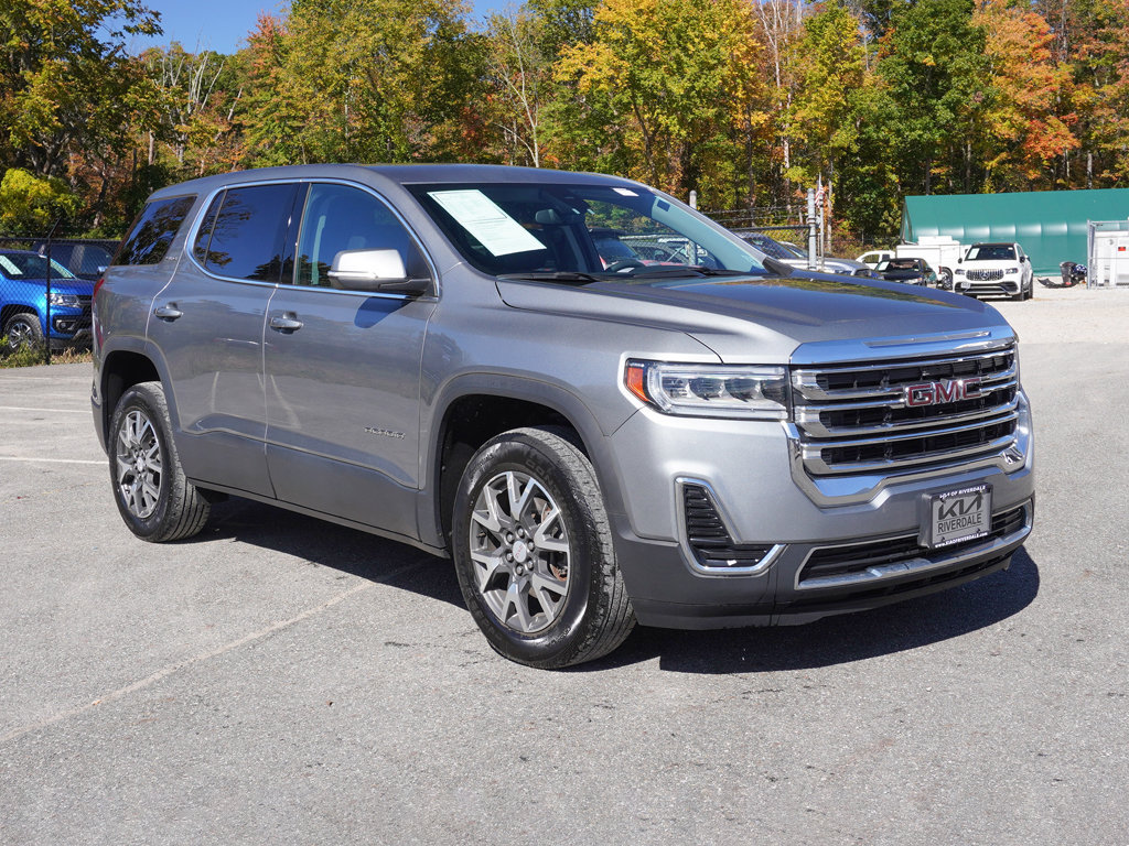 Used 2023 GMC Acadia SLE AWD/4WD image 2