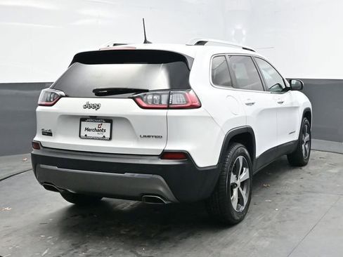 Used 2019 Jeep Cherokee Limited image 6