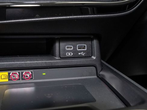 Used 2022 Lexus NX 350h AWD image 18