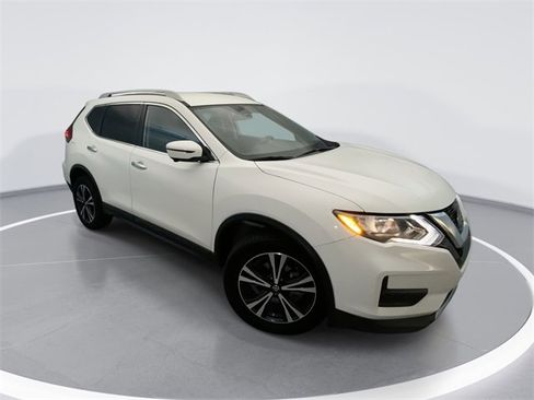 Used 2020 Nissan Rogue SV w/ Premium Package image 1