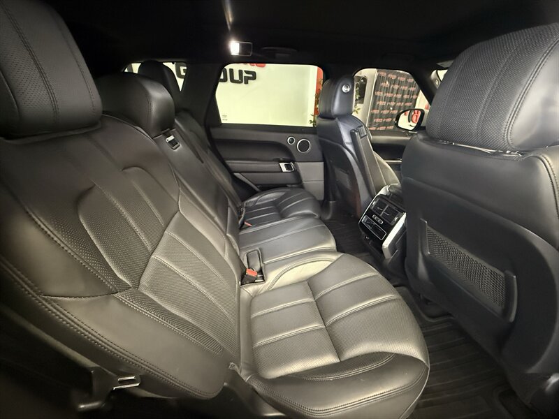 Used 2017 Land Rover Range Rover Sport HSE AWD/4WD image 25