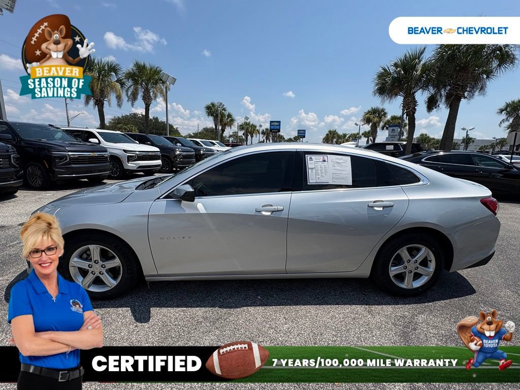 Used 2022 Chevrolet Malibu LT FWD image 4