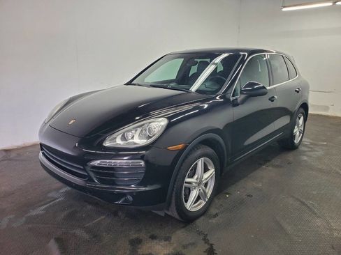 Used 2012 Porsche Cayenne image 1