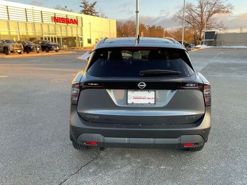 New 2026 Nissan Kicks SV w/ SV Premium Package AWD/4WD image 5