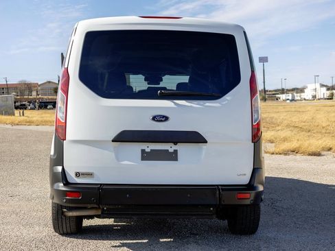 Used 2022 Ford Transit Connect XL image 6