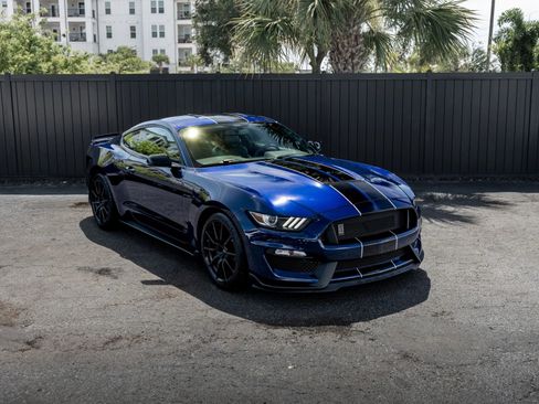 Used 2018 Ford Mustang Shelby GT350 w/ Convenience Package RWD image 25