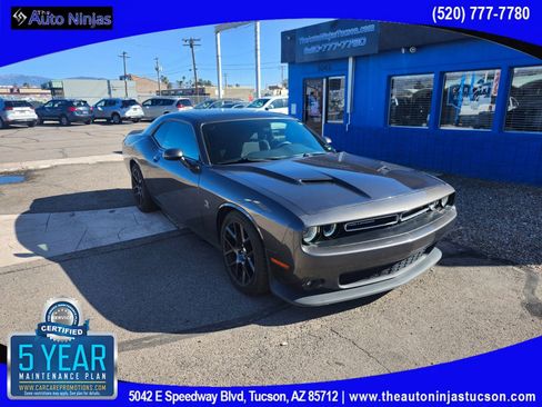 Used 2016 Dodge Challenger R/T Scat Pack image 9